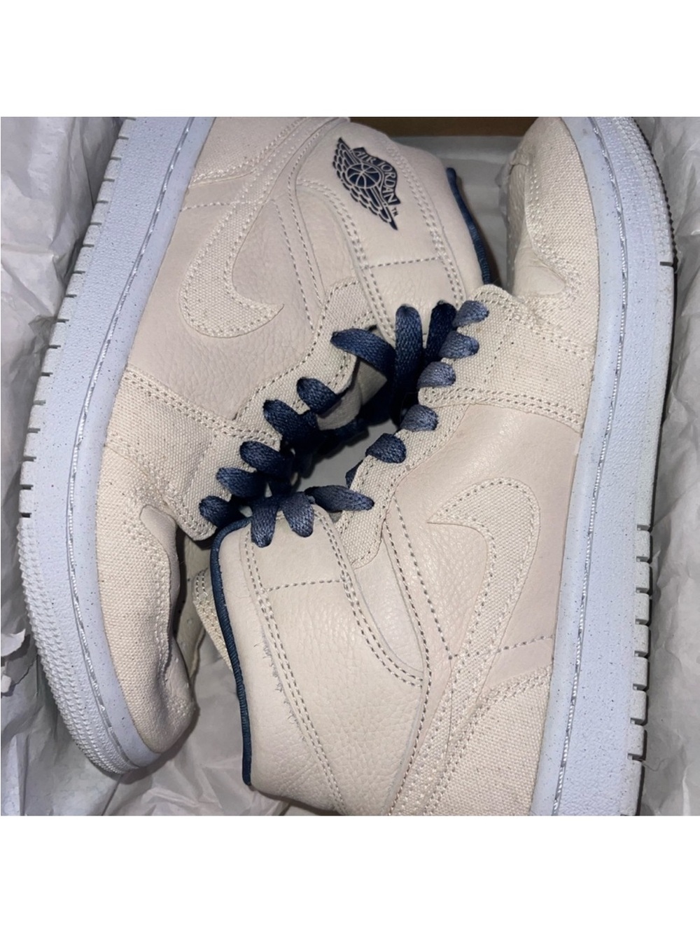 Nike Air Jordan 1 Mid Women’s Sneakers - Sanddrift